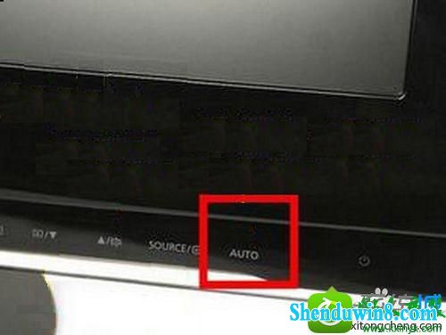 显示器上的Auto键 win10系统玩cf穿越火线有黑边的解决方法