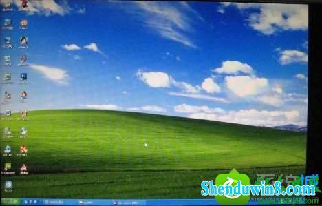 win8.1系统电脑显示器四边有一圈黑框怎么办 win8.1系统电脑显示器四边有一圈黑框的解决方法