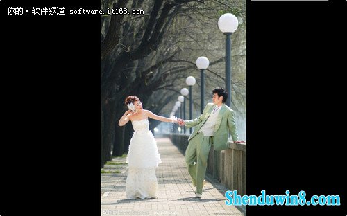 用win10播放甜蜜婚纱照 让婚礼倍添光彩